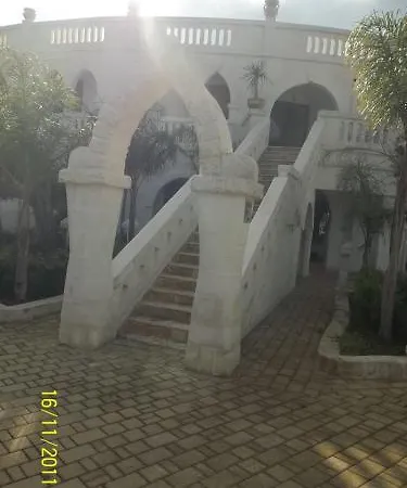 Nicolaj فندق بولينيانو آ ماري