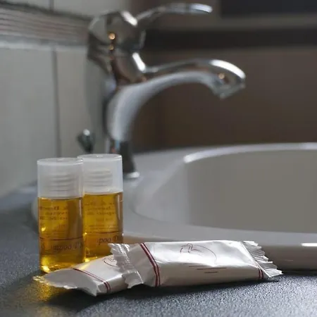 尼古拉酒店 滨海波利尼亚诺