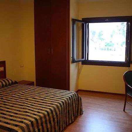 尼古拉酒店 滨海波利尼亚诺