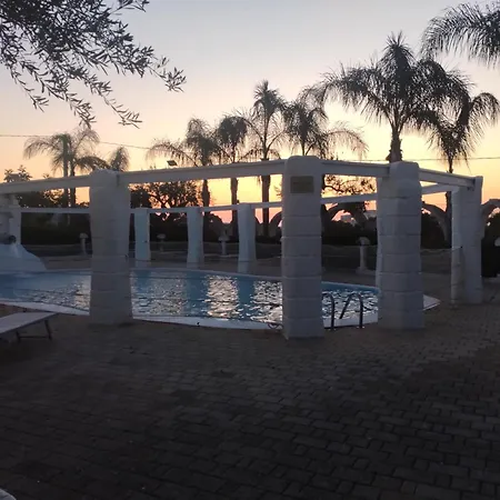 尼古拉酒店 酒店 滨海波利尼亚诺