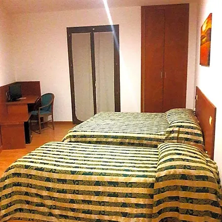 Nicolaj 3*