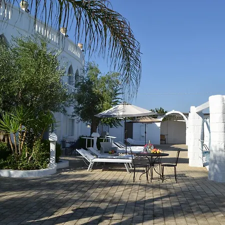 尼古拉酒店 酒店